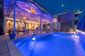 Гостиница Adonis Hotel  Певкохори